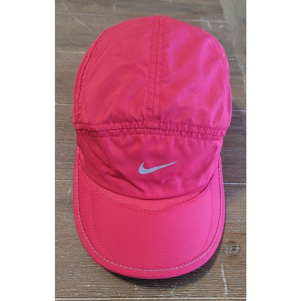 Pink Nike Daybreak 7 Panel Running Hat Cap Yoga Tennis Golf Dri-Fit Tailwind